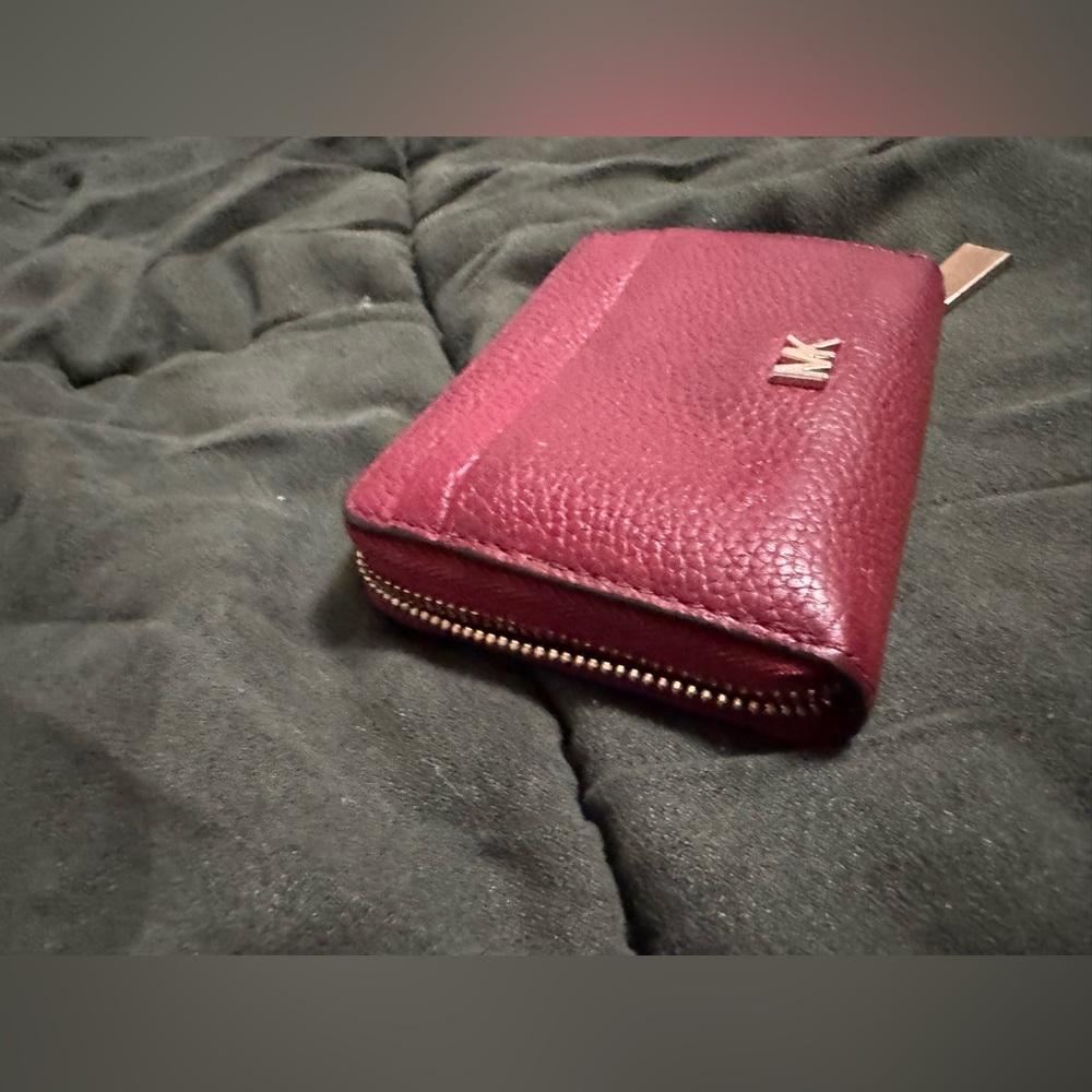 MICHAEL KORS Small Pebbled Leather Wallet burgundy - Picture 4 of 9